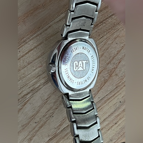 Caterpillar CAT Ladies Watch ULTRA RARE Stainless Bracelet Case Dial Date Window - Picture 9 of 12